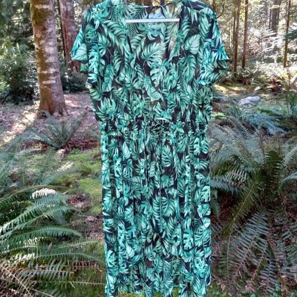 Derek Heart Plus Size 1X High Low Palm Kimono - Picture 1 of 9